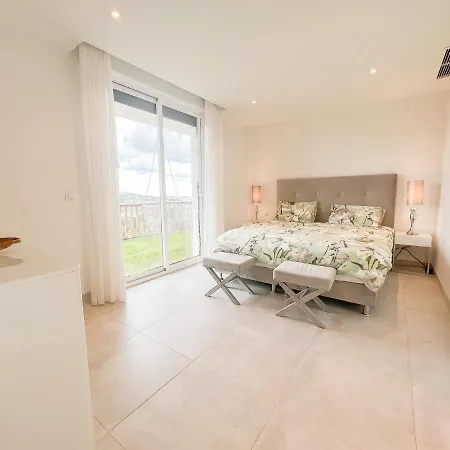 Casa Sol Y Mar By Selectionholidayrentals